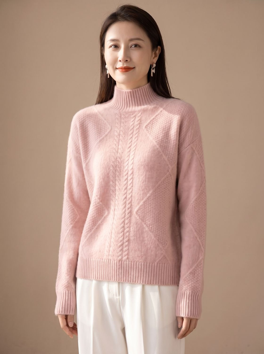 Rollkragenpullover Damen aus Kaschmir mit Zopfmuster