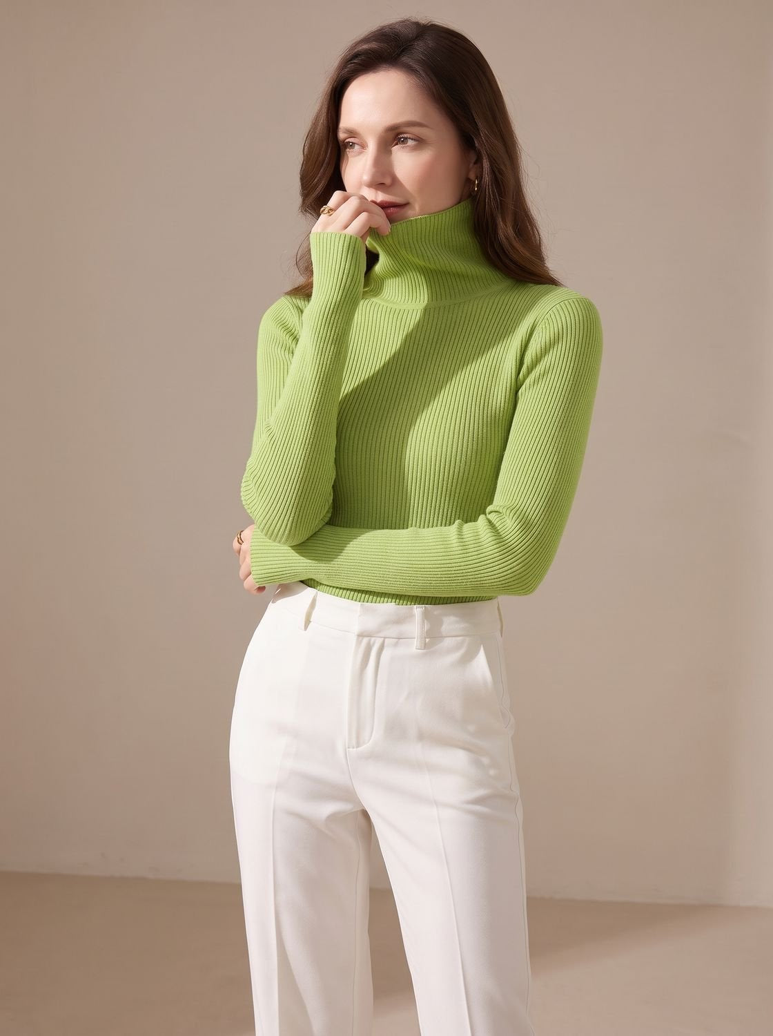 Rollkragenpullover Damen aus Rippstrick, figurbetont und langärmelig