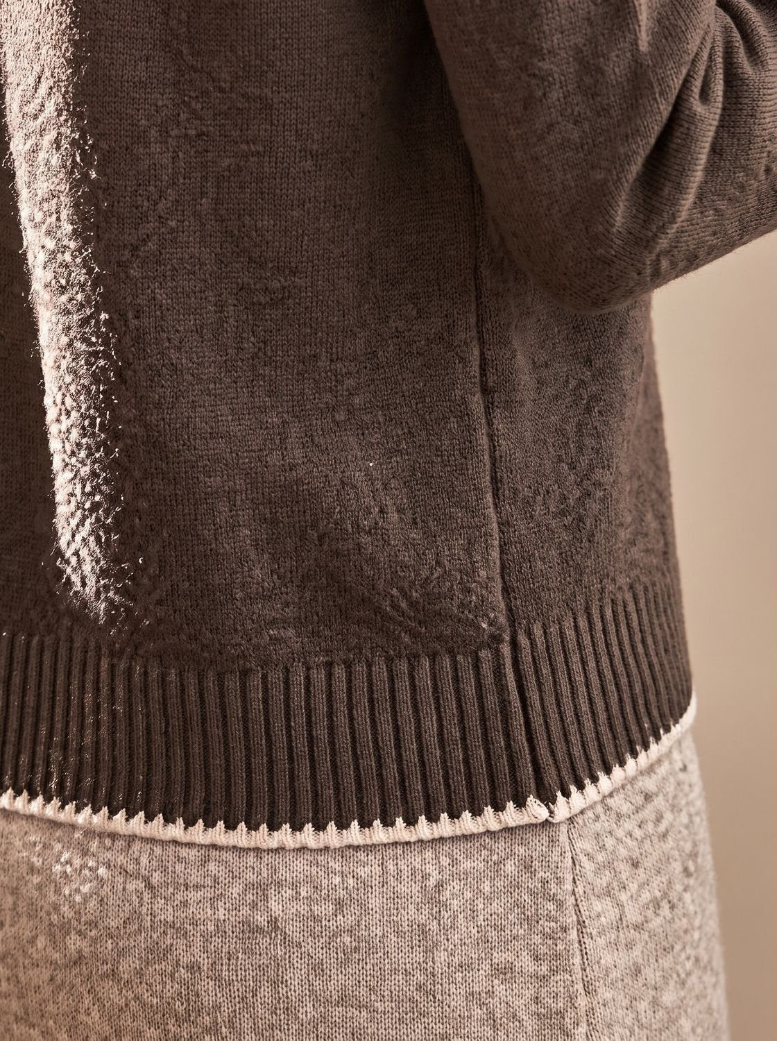 Rollkragenpullover Damen locker gestrickt mit Halbkragen und Rautenmuster