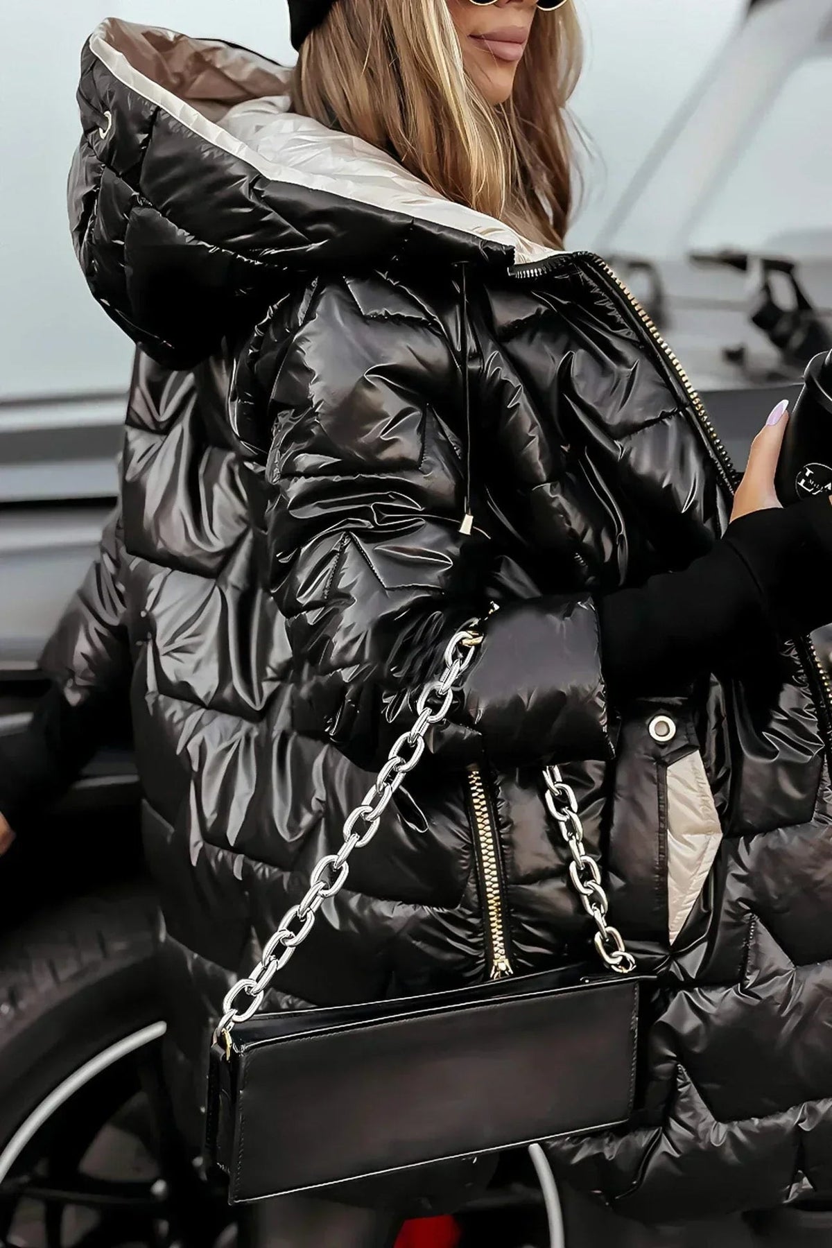 Steppjacke mit tiefer Kapuze und längerem Schnitt für Damen - Ansicht 9