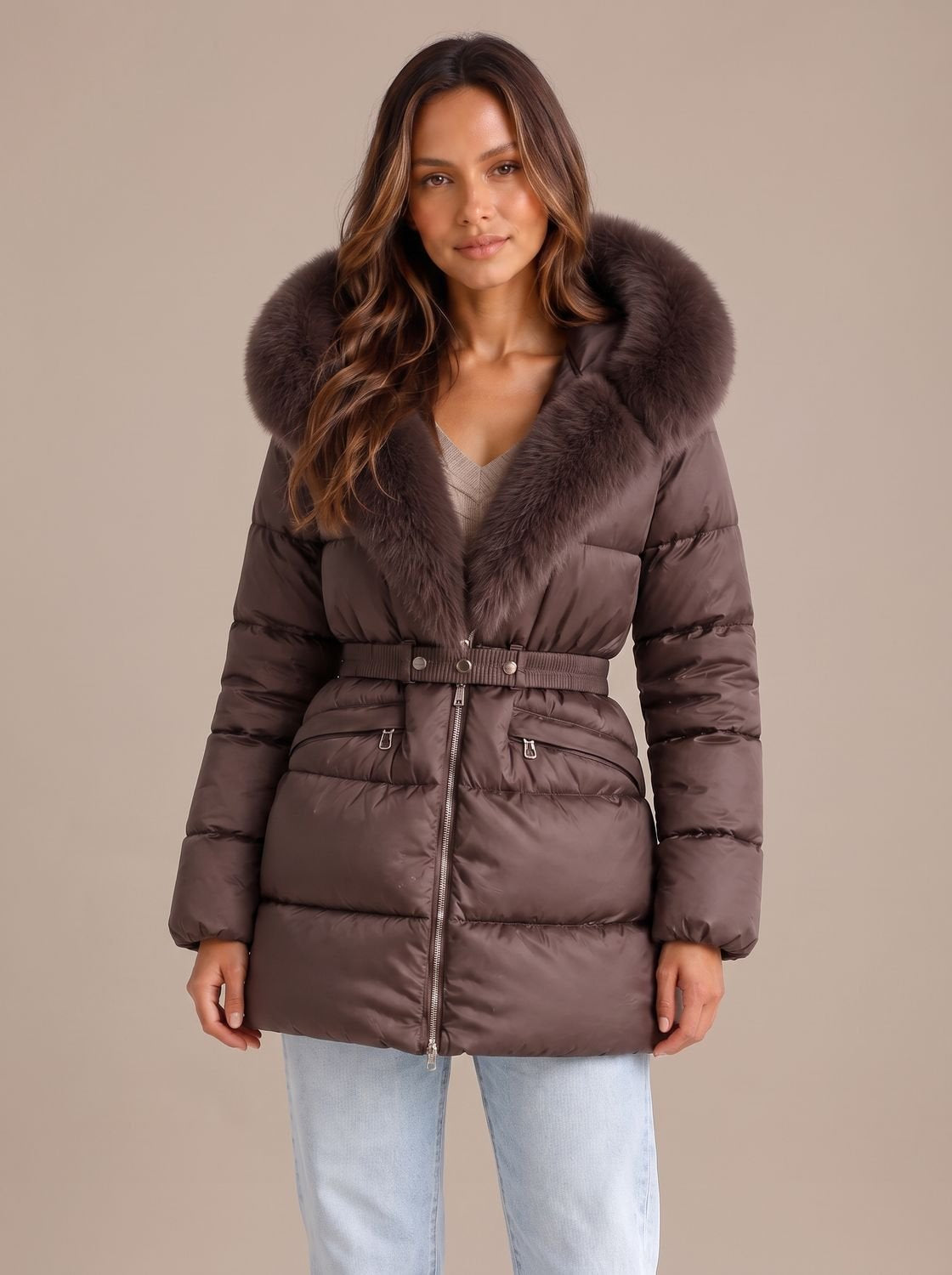 Steppjacke Damen gefüttert mit Kunstfell-Kapuze und Taillengürtel