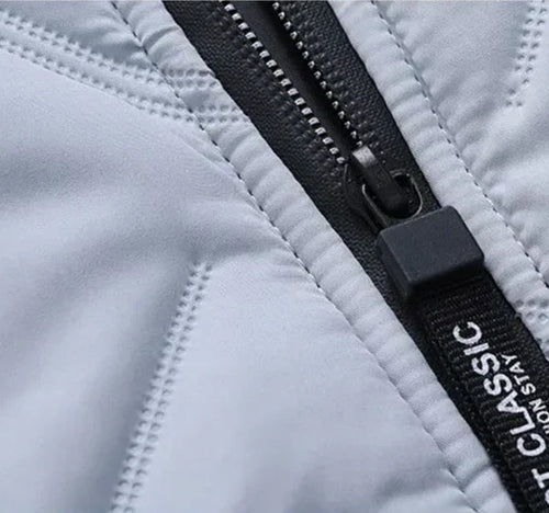 Steppjacke mit Zickzackstruktur und hohem Kragen für Herren - Ansicht 11