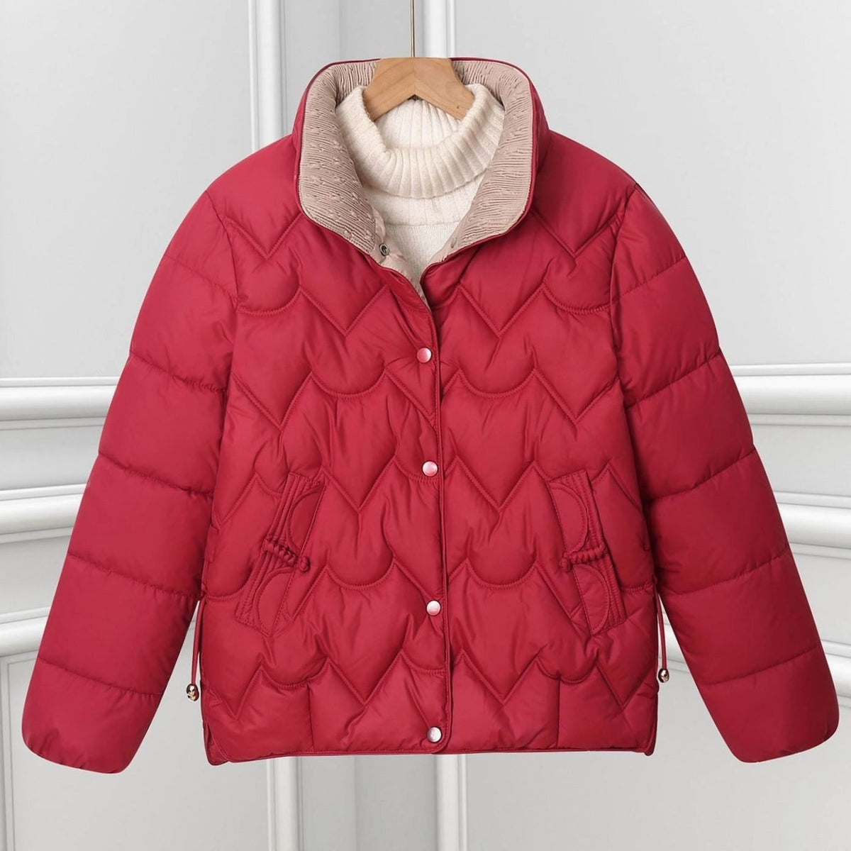 Steppjacke kurz mit Bogensteppung und Stehkragen für Damen in Rot - Ansicht 4