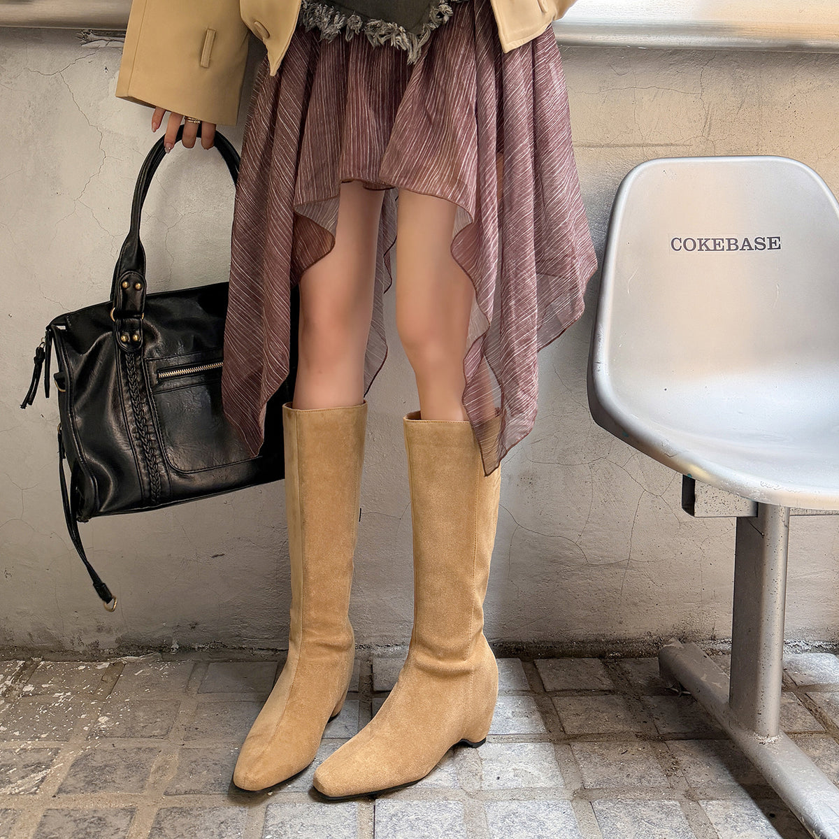 Stiefel mit hohem Schaft und eckiger Spitze für Damen in Khaki gefüttert - Ansicht 3