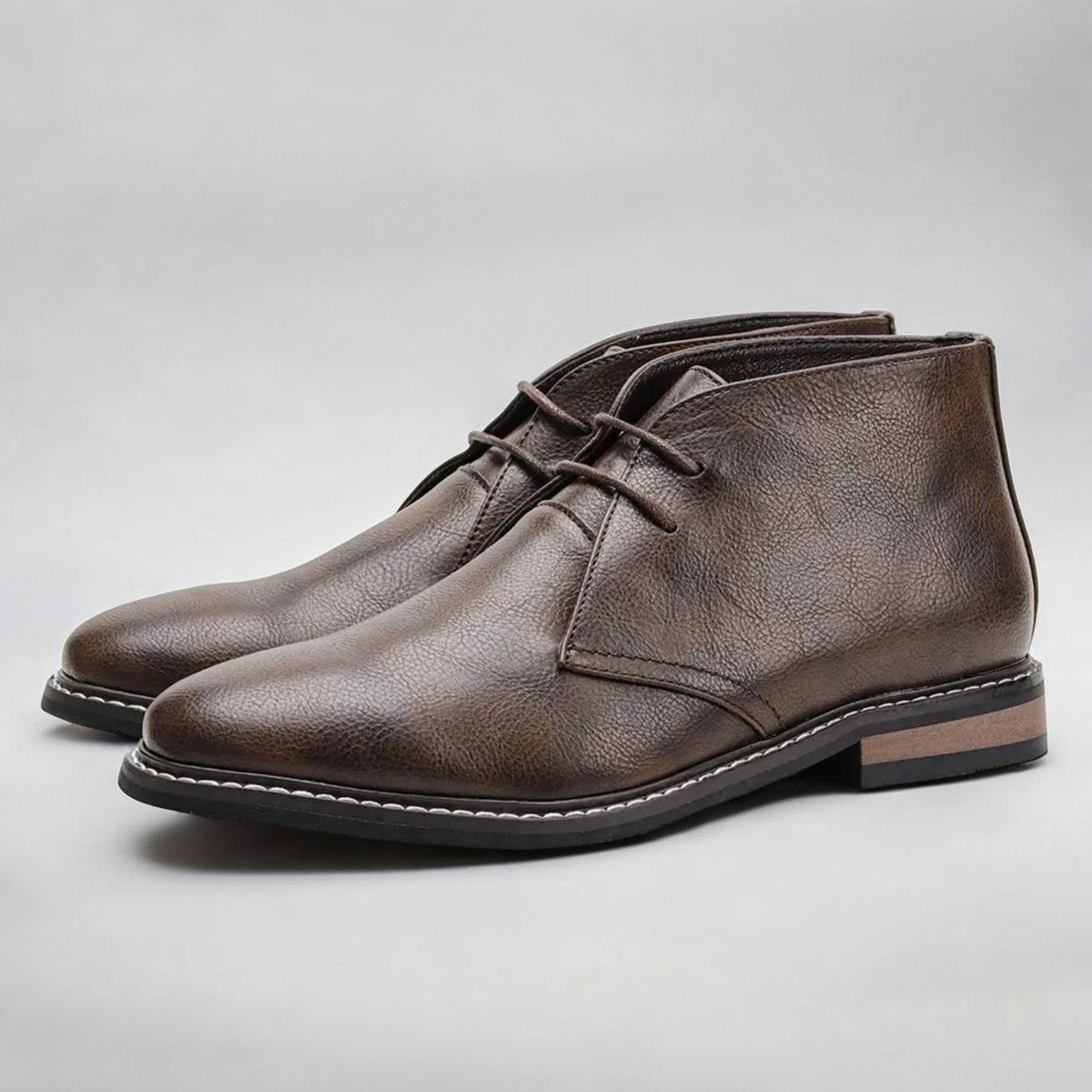 Stiefelett Herren mit Schnürung, Kunstleder und robuster Laufsohle