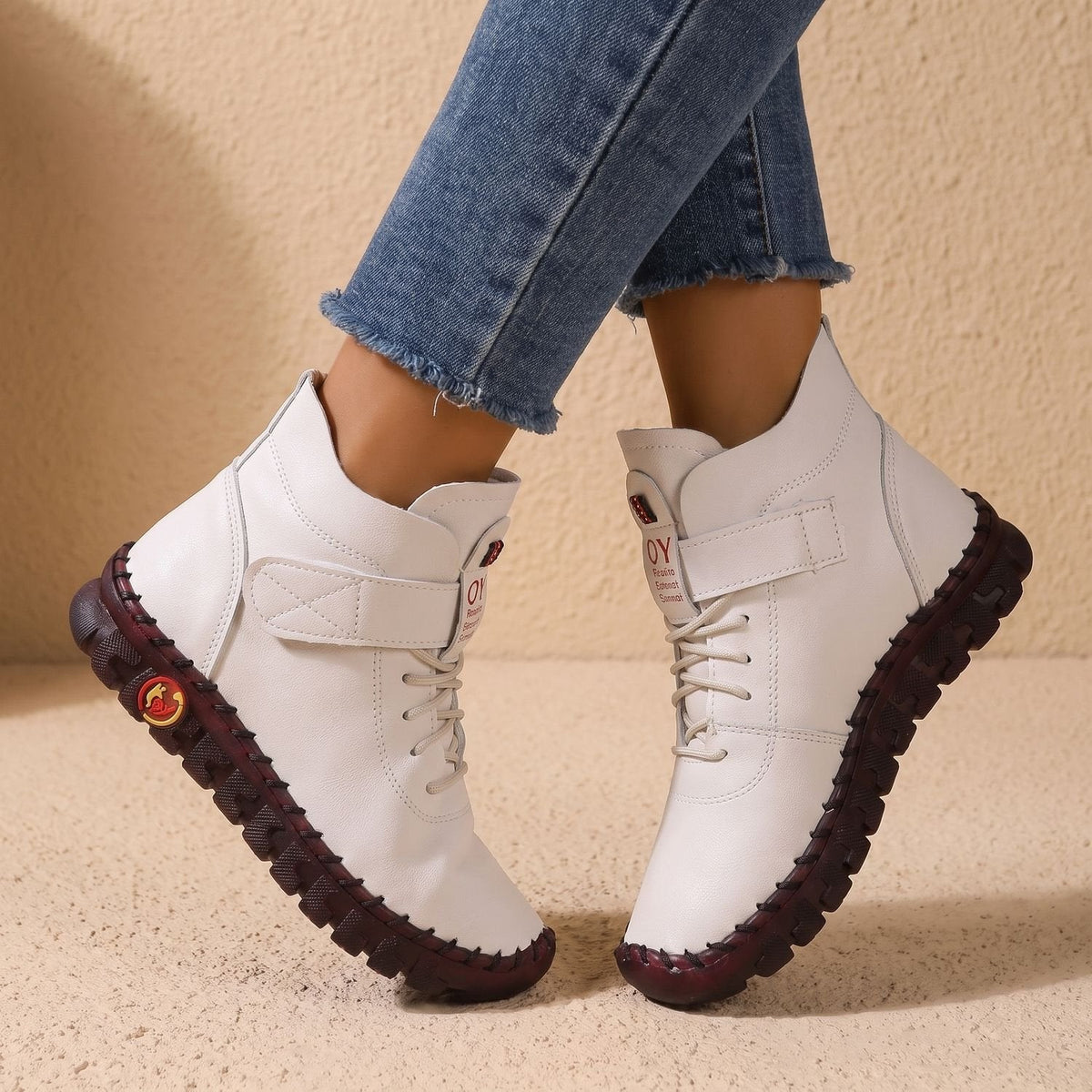 Stiefeletten Damen aus Kunstleder, gefüttert mit Klettverschluss