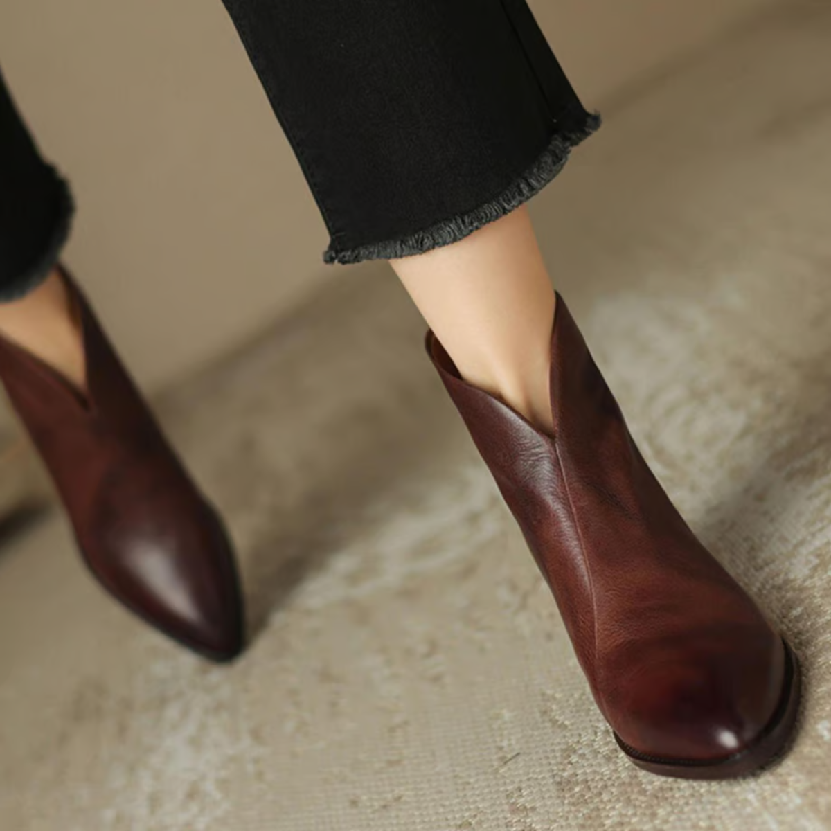 Spitze Stiefeletten mit niedrigem Absatz und Reißverschluss für Damen - Ansicht 6