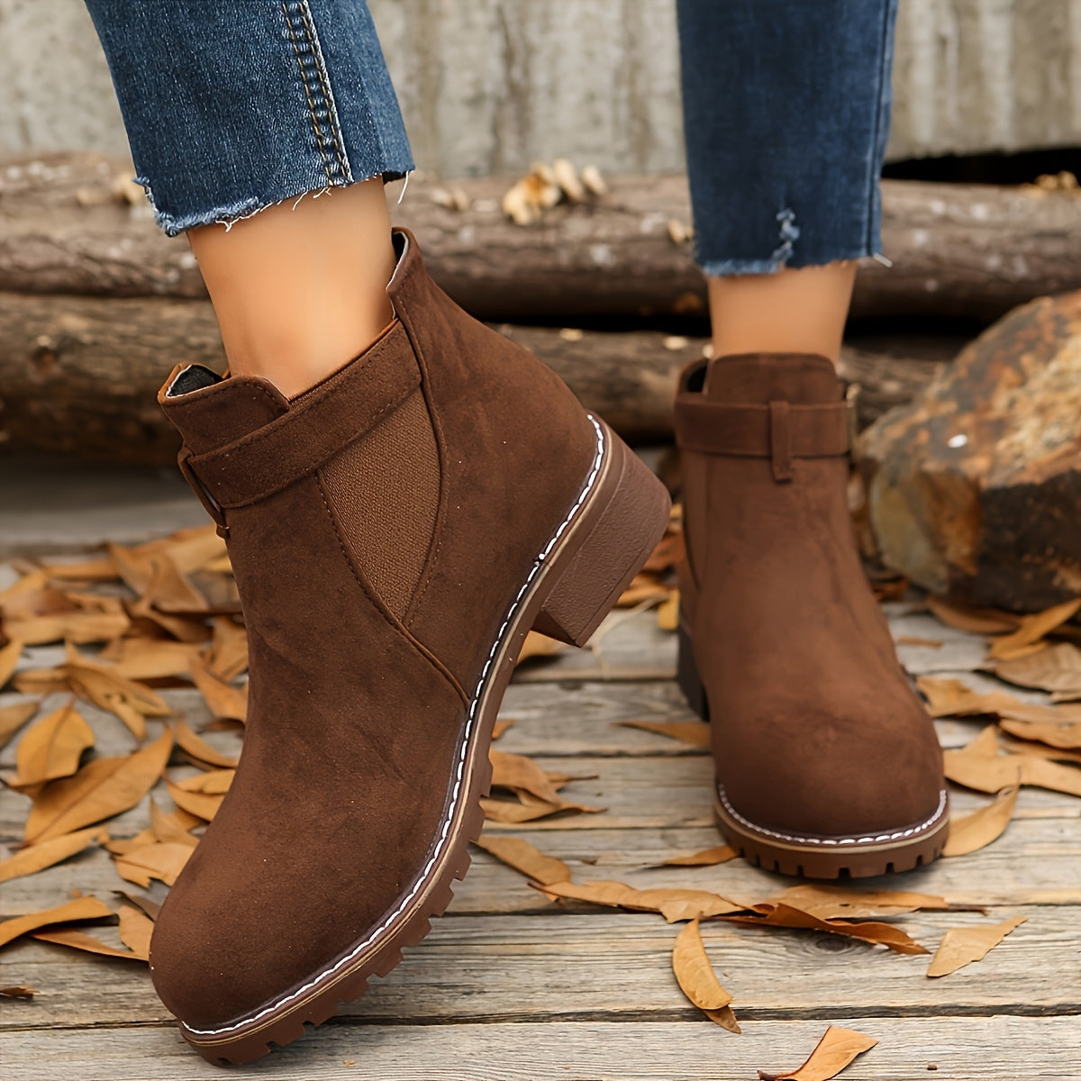 Stiefeletten Damen mit Blockabsatz und Schnalle für den Alltag