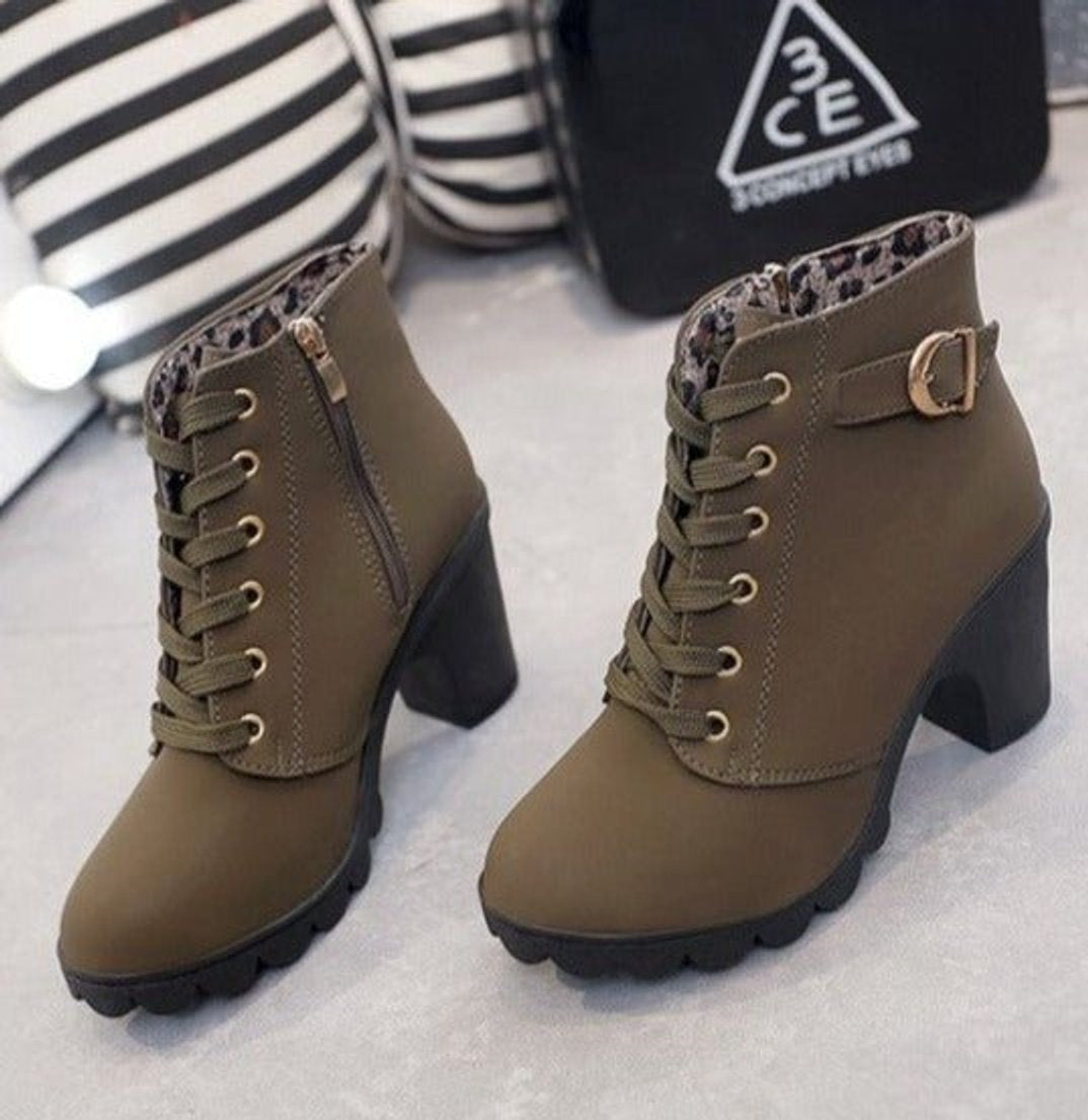 Stiefeletten Damen mit Blockabsatz und Schnürung in Wildleder-Optik