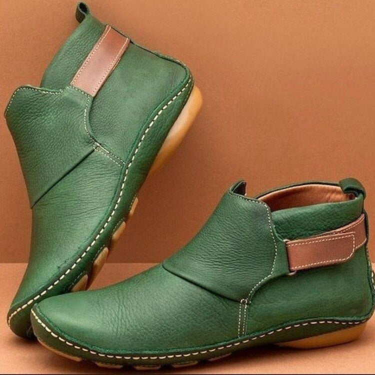 Stiefeletten Damen mit Riemenverschluss und handgenähter Optik