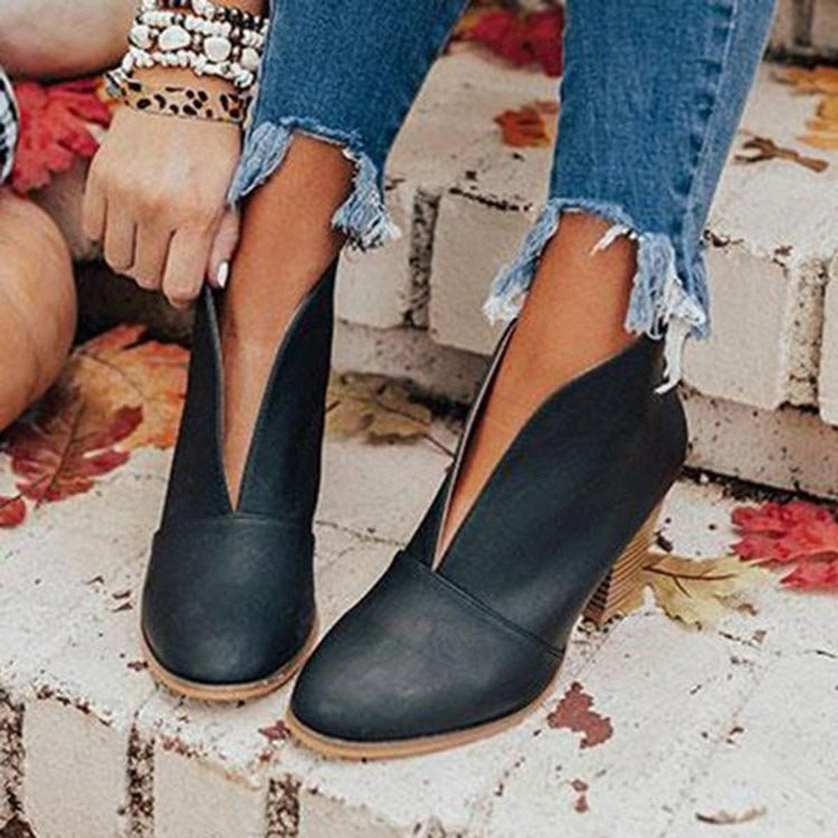 Stiefeletten Damen mit spitzer Zehenkappe und Blockabsatz, Kunstleder