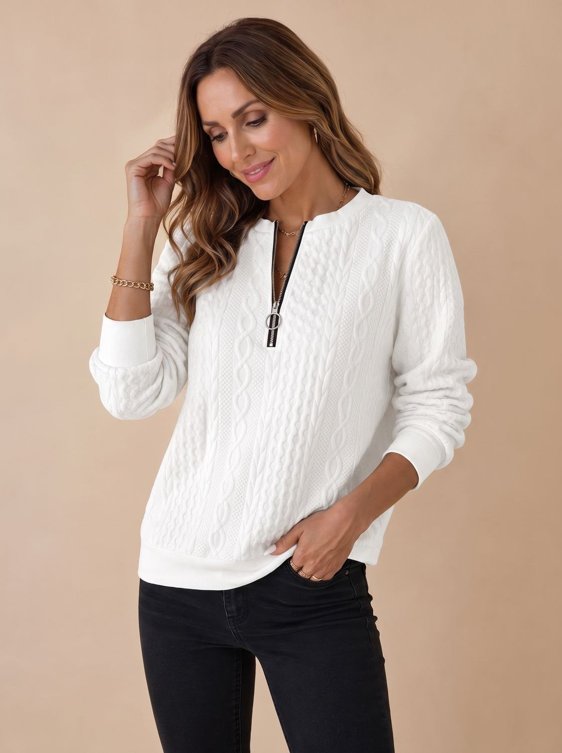 Strickpullover Damen locker geschnitten mit Zopfmuster und kurzem Reißverschluss