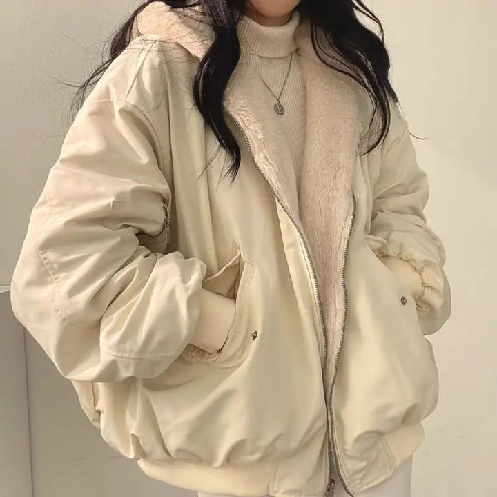 Winterjacke mit weitem Schnitt und Kapuze für Damen in Beige