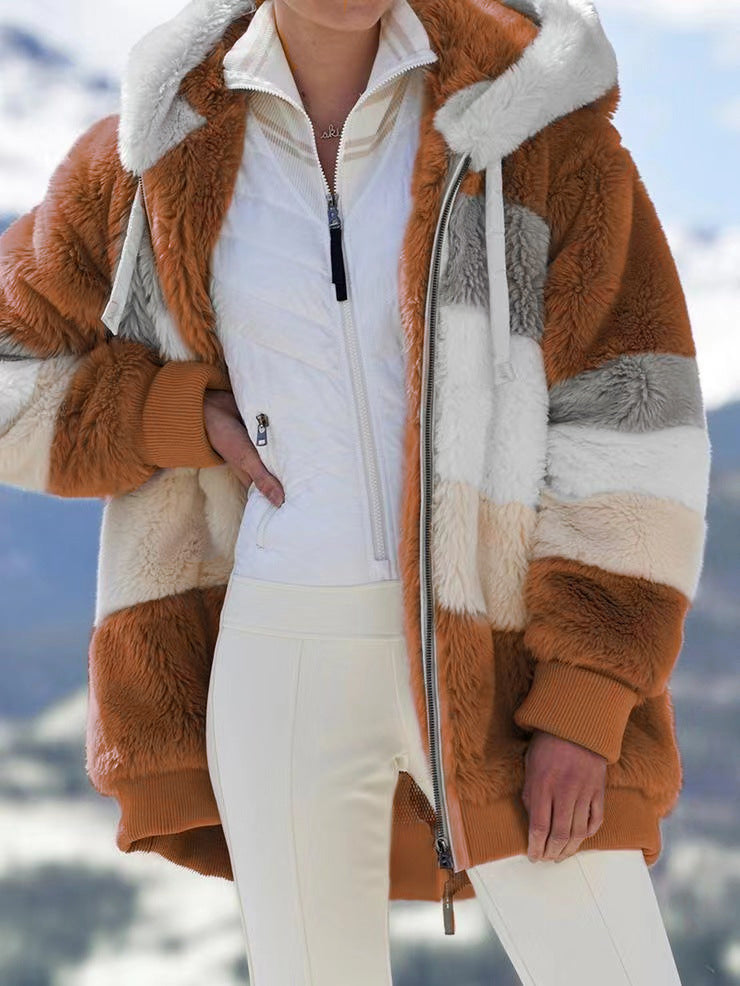 Winterjacke mit Kapuze und flauschigen Einsätzen für Damen in Karamell - Ansicht 7